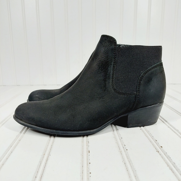 Steve Madden Rozamare Black Leather Slip On Elastic Gore Ankle Boots E451 - Picture 1 of 13